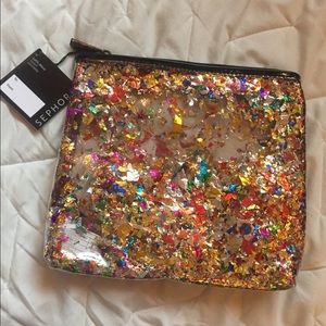 Sephora lets disco pouchette